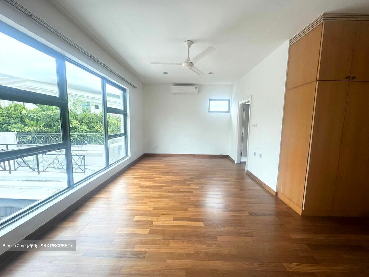 Holland Road (D10), Detached #577672001